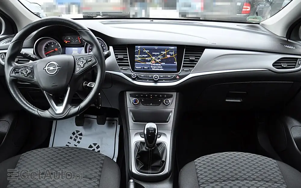 OPEL Astra 1.4 Turbo Innovation