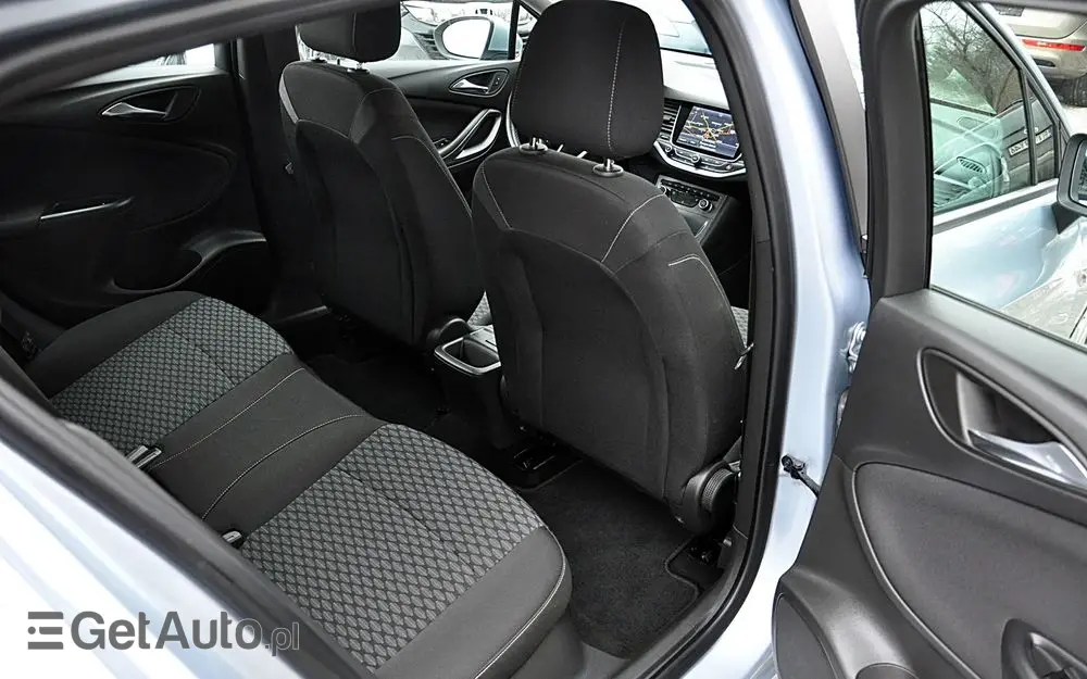 OPEL Astra 1.4 Turbo Innovation