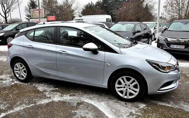 OPEL Astra 1.4 Turbo Innovation