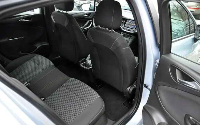 OPEL Astra 1.4 Turbo Innovation