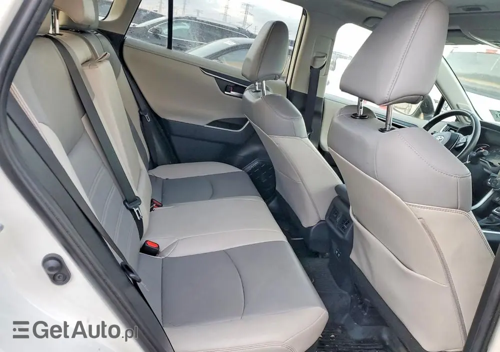 TOYOTA RAV4 2.5 4x4 Black Edition