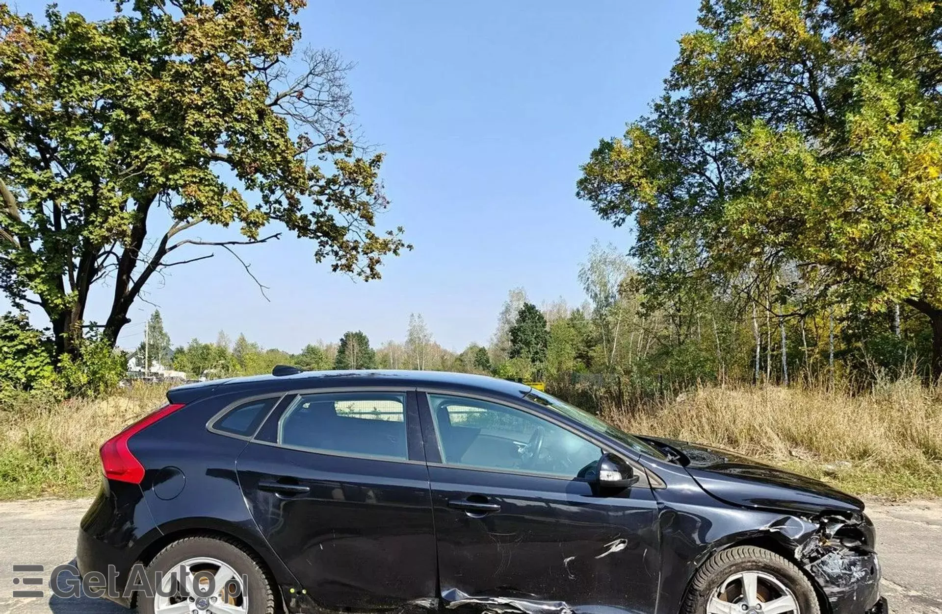 VOLVO V40 