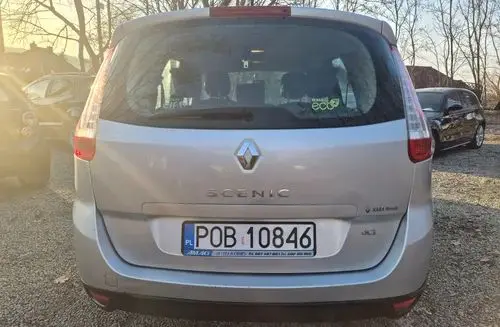 RENAULT Grand Scenic 