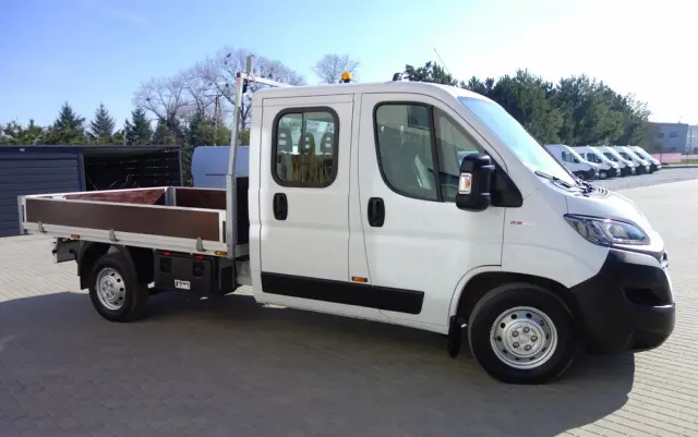 FIAT Ducato Doka Maxi 2.3 Multi -Jet 160 KM 7 Osobowy Klima Webasto 