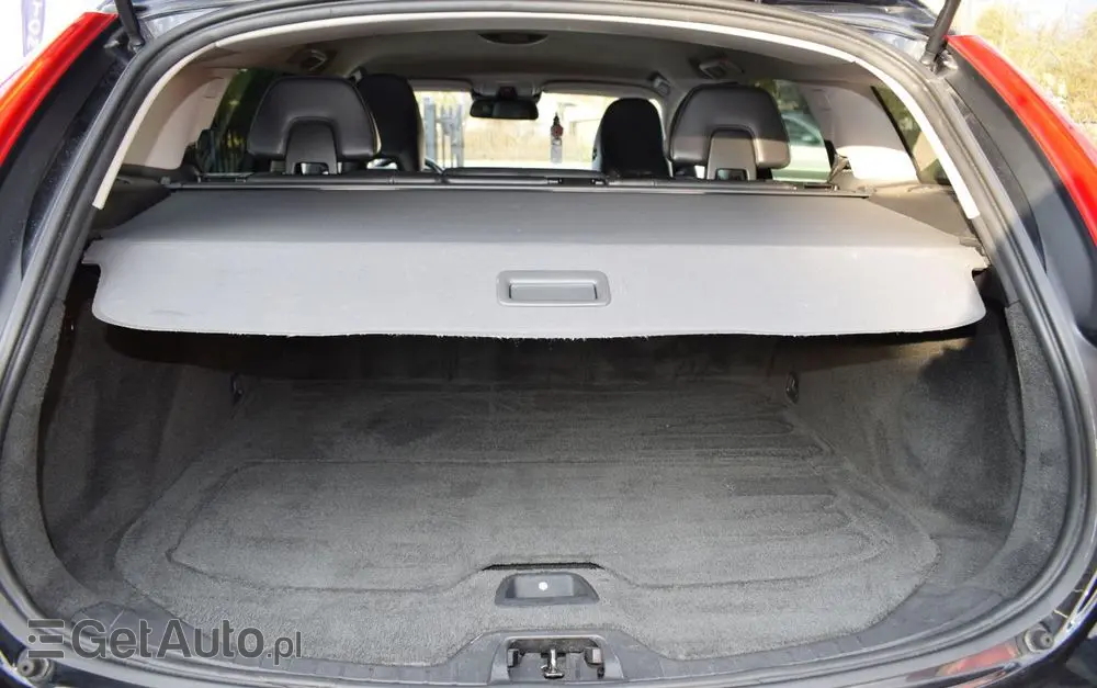 VOLVO V60 Ver-drive-momentum