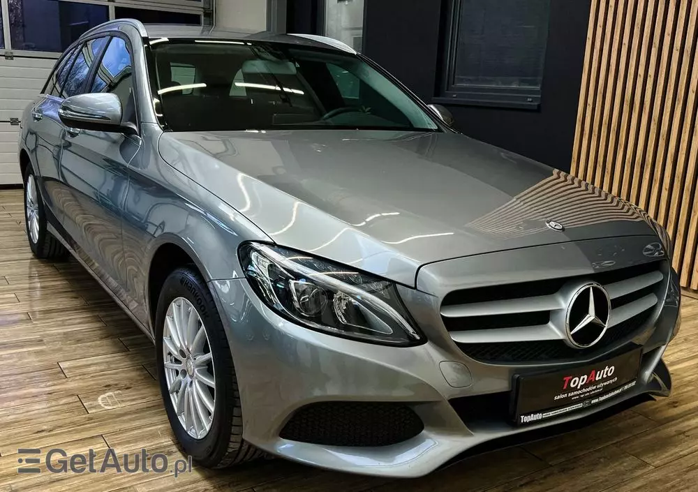 MERCEDES-BENZ Klasa C 200 7G-TRONIC
