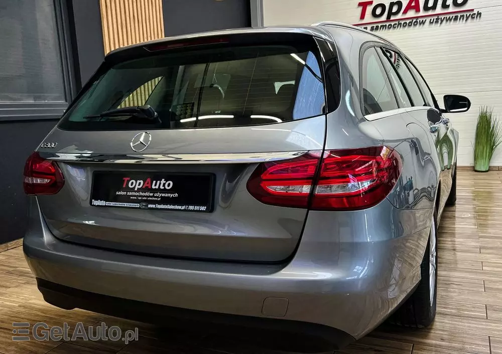 MERCEDES-BENZ Klasa C 200 7G-TRONIC