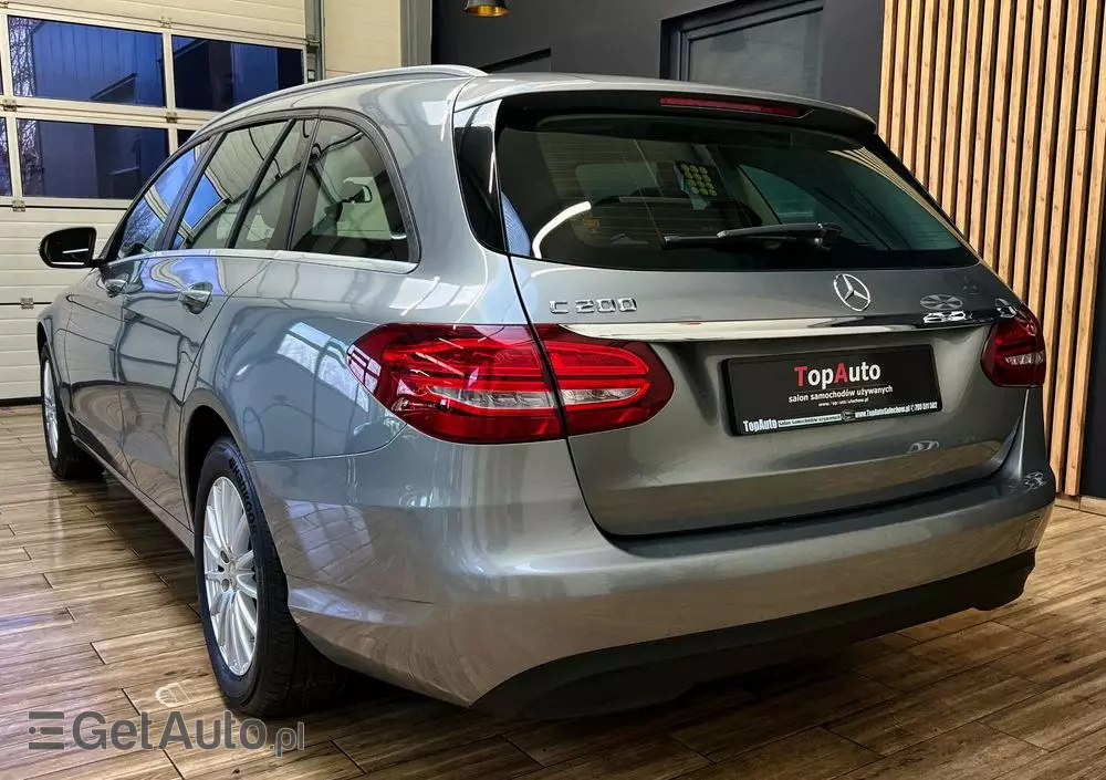 MERCEDES-BENZ Klasa C 200 7G-TRONIC
