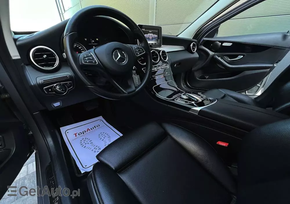 MERCEDES-BENZ Klasa C 200 7G-TRONIC