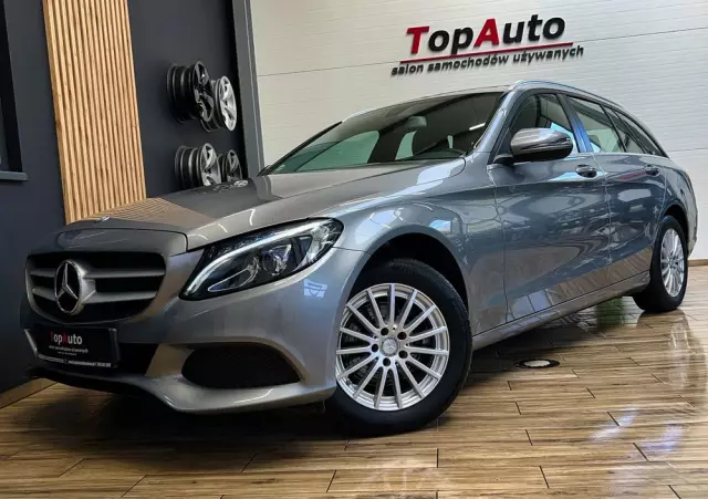MERCEDES-BENZ Klasa C 200 7G-TRONIC