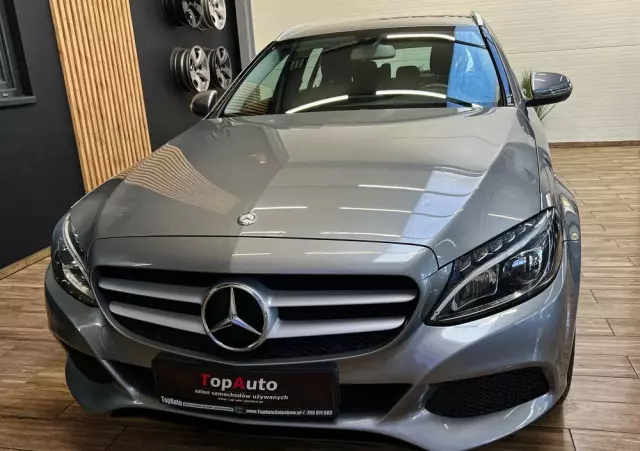 MERCEDES-BENZ Klasa C 200 7G-TRONIC