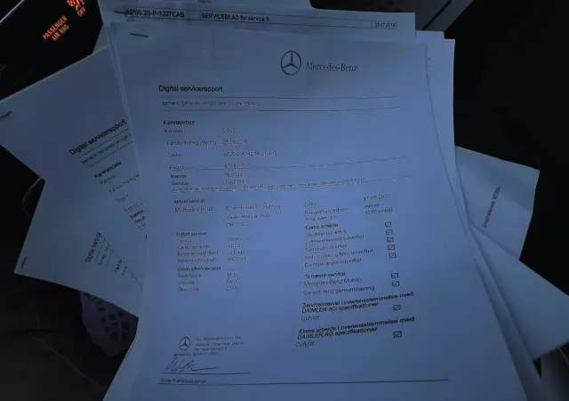 MERCEDES-BENZ Klasa C 200 7G-TRONIC