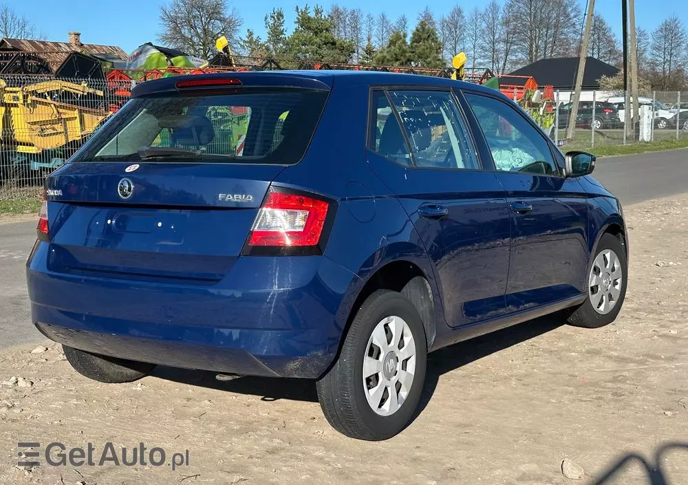 SKODA Fabia 1.0 Ambition