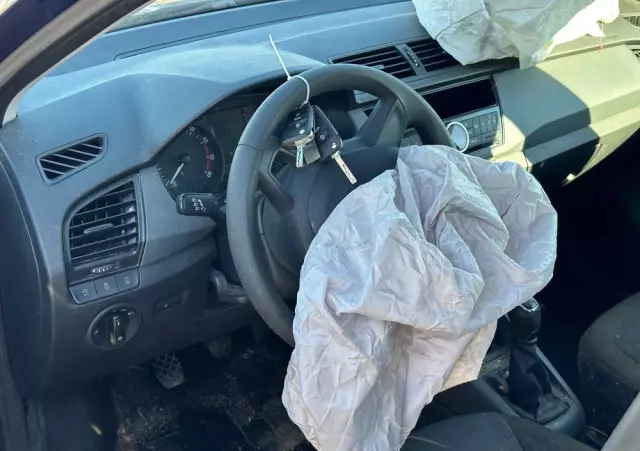 SKODA Fabia 1.0 Ambition