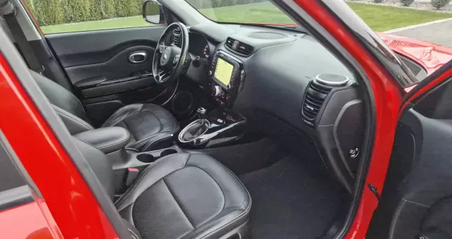 KIA Soul 1.6 CRDI Automatik Black Collection