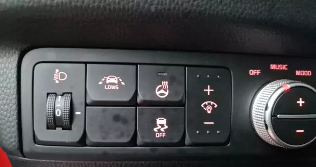 KIA Soul 1.6 CRDI Automatik Black Collection