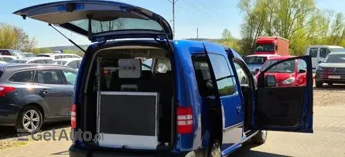 VOLKSWAGEN Caddy 