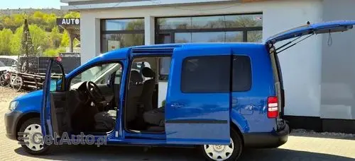 VOLKSWAGEN Caddy 