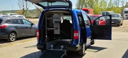 VOLKSWAGEN Caddy 
