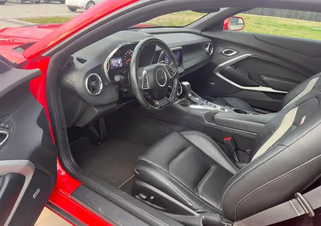 CHEVROLET Camaro 6.2 V8