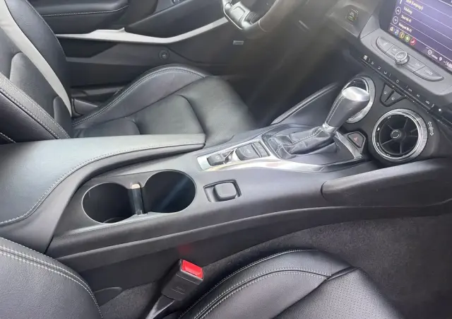 CHEVROLET Camaro 6.2 V8