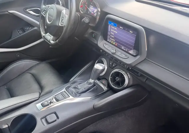 CHEVROLET Camaro 6.2 V8