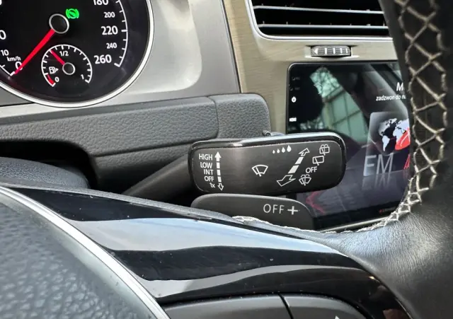 VOLKSWAGEN Golf 1.6 TDI BMT Highline DSG