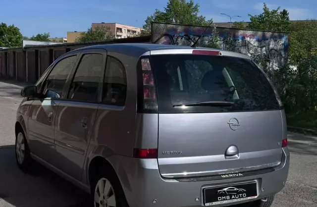 OPEL Meriva 