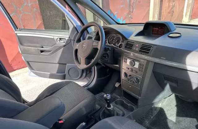 OPEL Meriva 