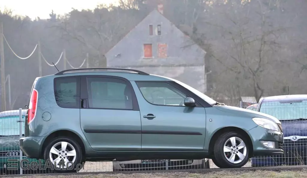 SKODA Roomster 