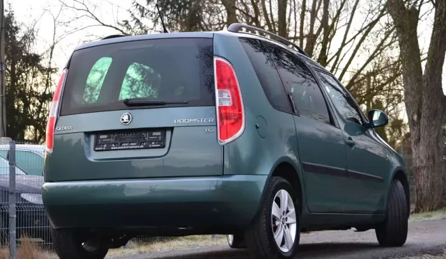 SKODA Roomster 
