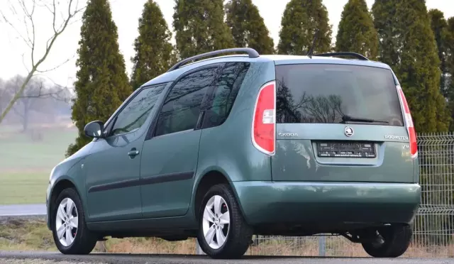SKODA Roomster 
