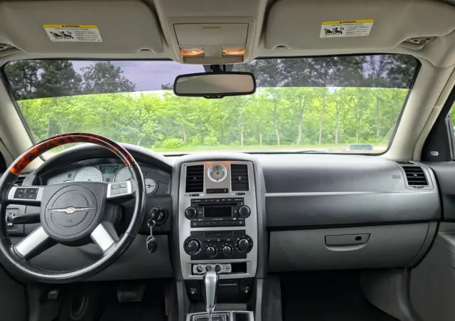 CHRYSLER 300C 2.7 Automatik