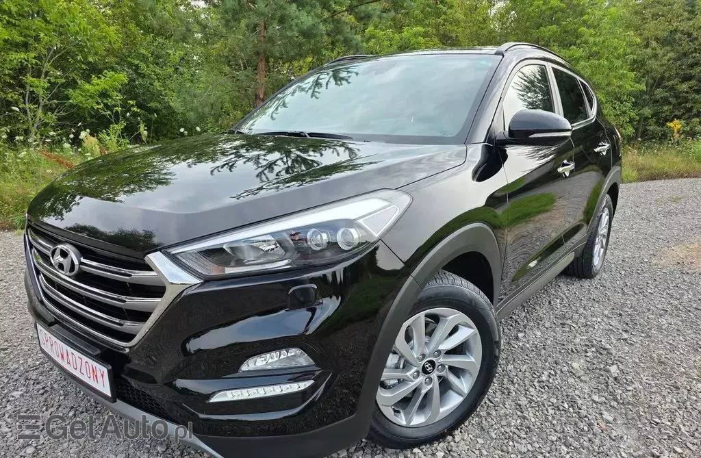 HYUNDAI Tucson 