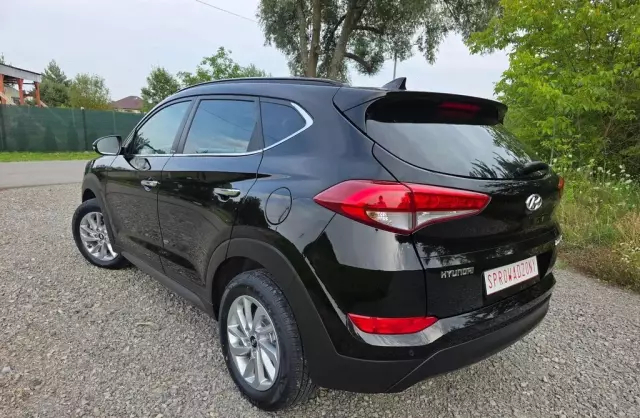 HYUNDAI Tucson 