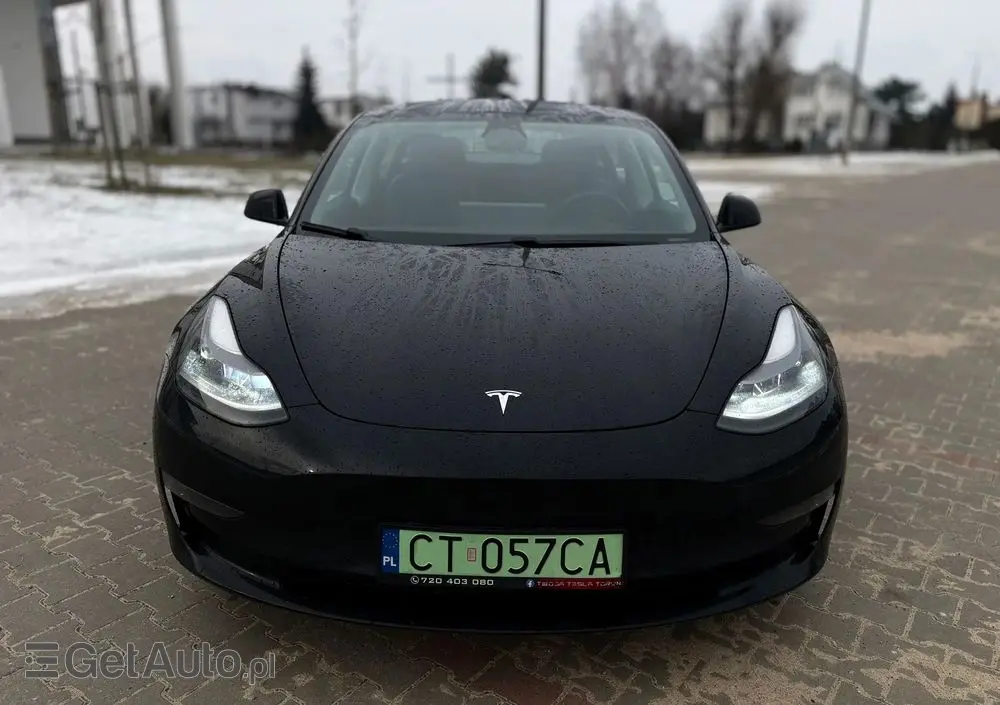 TESLA Model 3 Langstreckenbatterie Allradantrieb Dual Motor