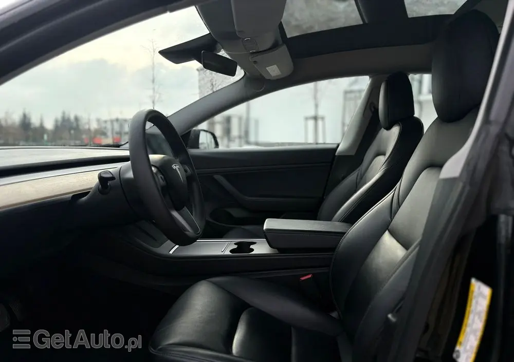 TESLA Model 3 Langstreckenbatterie Allradantrieb Dual Motor