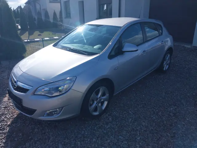 OPEL Astra Astra