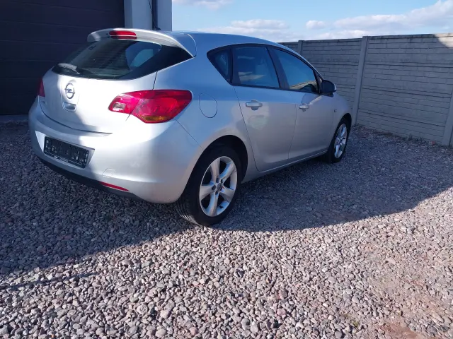 OPEL Astra Astra