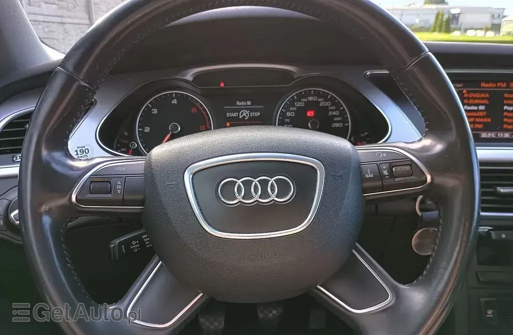AUDI A4 