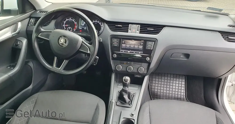 SKODA Octavia 1.0 TSI Active