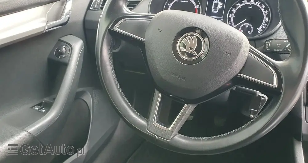 SKODA Octavia 1.0 TSI Active
