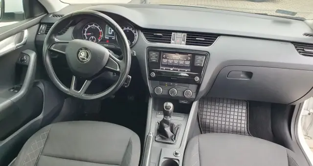 SKODA Octavia 1.0 TSI Active