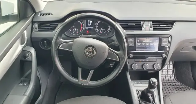 SKODA Octavia 1.0 TSI Active