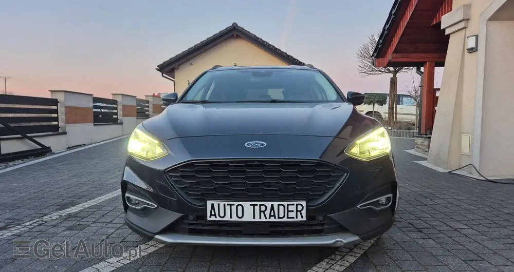 FORD Focus Ver-1-0-ecoboost-mhev-active-x