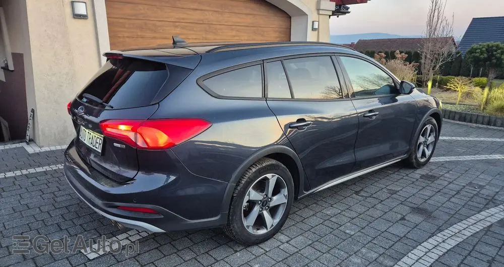 FORD Focus Ver-1-0-ecoboost-mhev-active-x