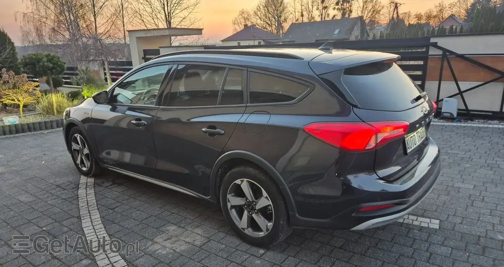 FORD Focus Ver-1-0-ecoboost-mhev-active-x