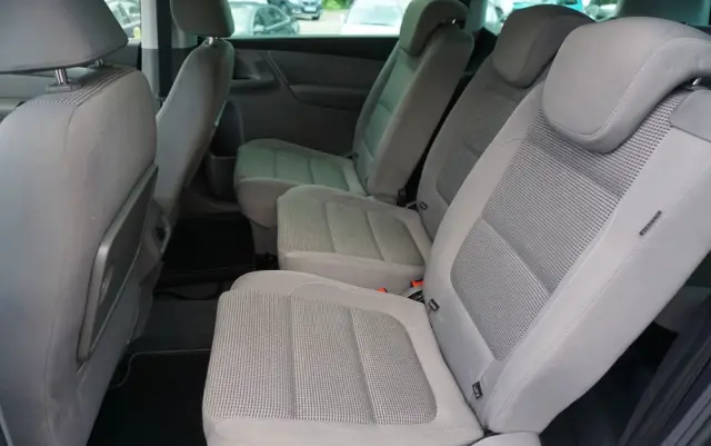 VOLKSWAGEN Sharan 2.0 TDI BlueMotion Technology Comfortline