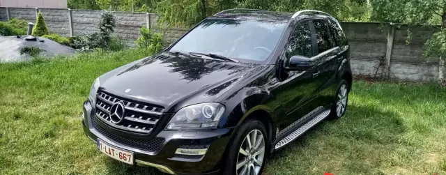 MERCEDES-BENZ Klasa M 