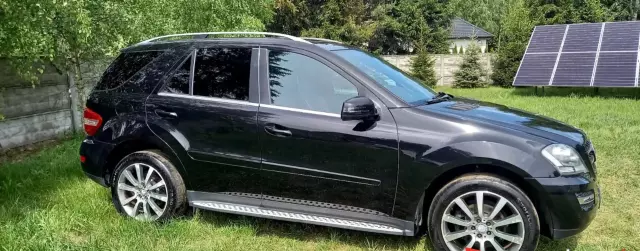 MERCEDES-BENZ Klasa M 